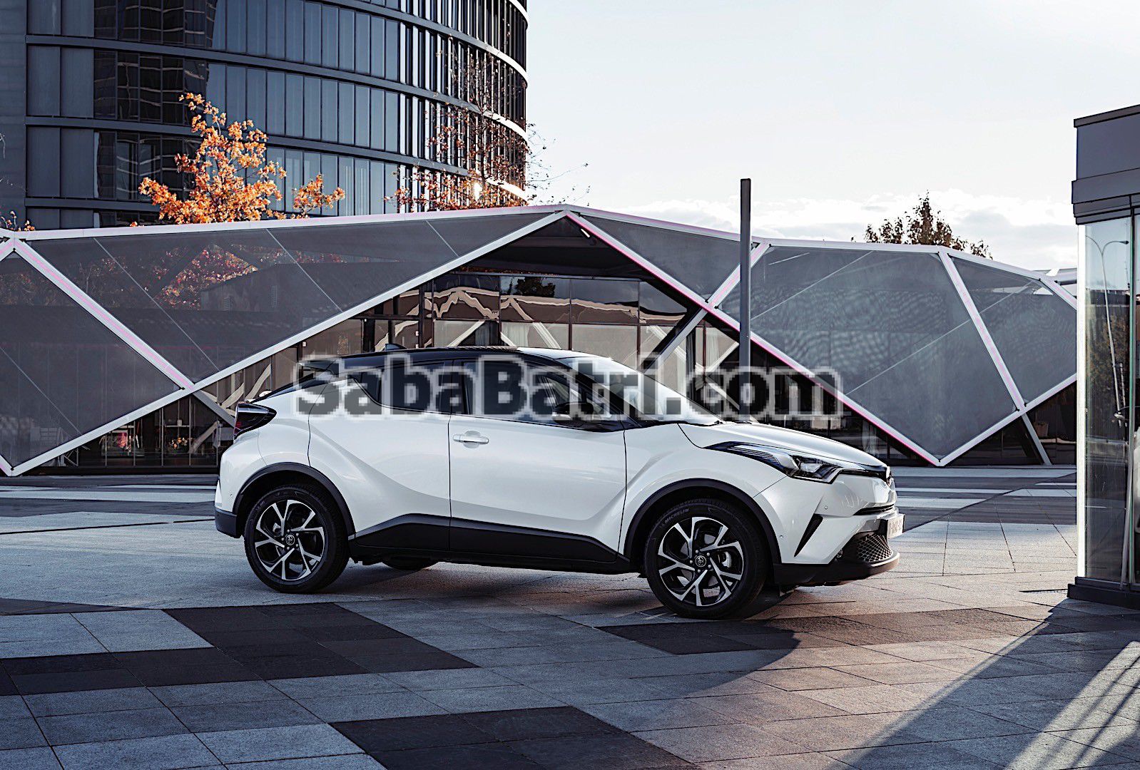 toyota chr  3 باتری تویوتا CHR