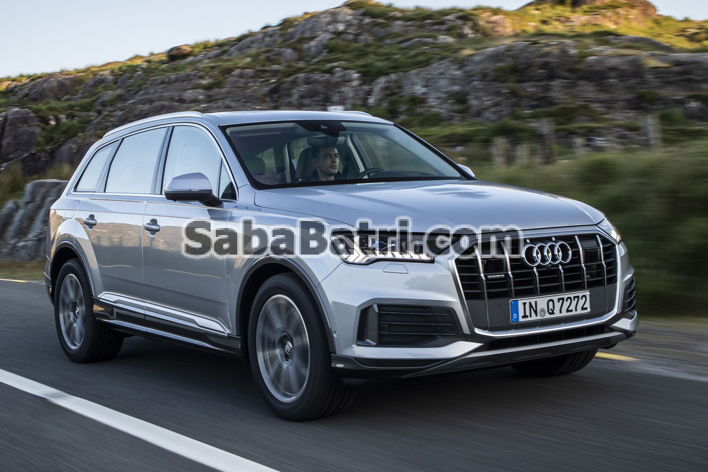 audi q7 3 باتری آئودی Q7