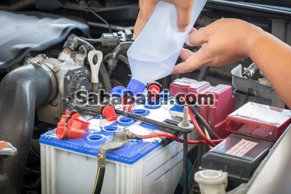 بررسی آب باتری